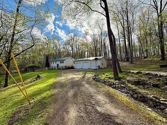 5th image of 204 Smith Rd