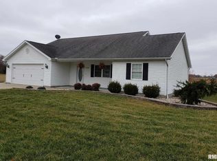 708 N Saluki Dr, Marion, IL 62959