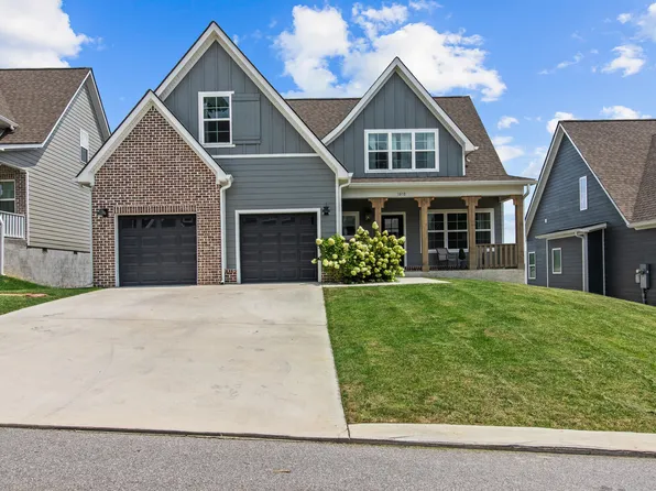 1010 Omaha Cir, Hixson, TN 37343