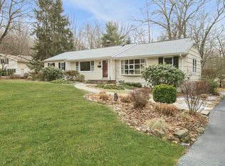 16 Victory Rd, Suffern, NY 10901