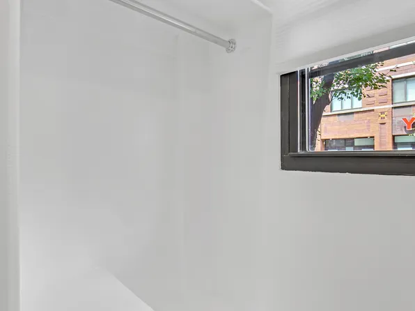 163 Stanton Street 1E image 3 of 14