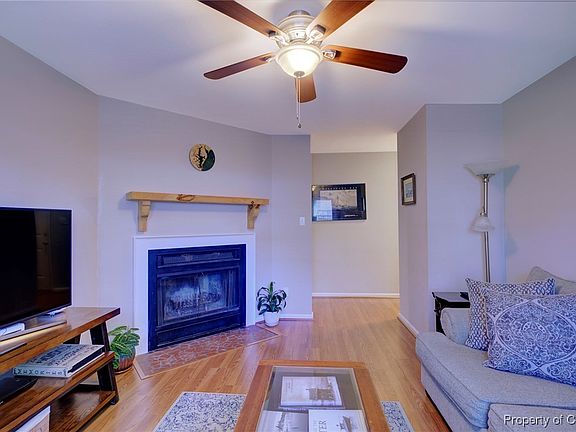 4th image of 109 Lambert Dr