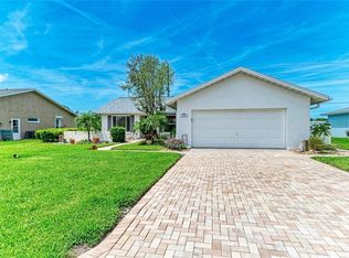 1906 70th St W, Bradenton, FL 34209