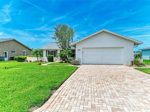 1906 70th St W, Bradenton, FL 34209