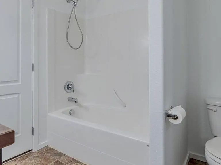 4662 W Tramore Dr — Photo 14