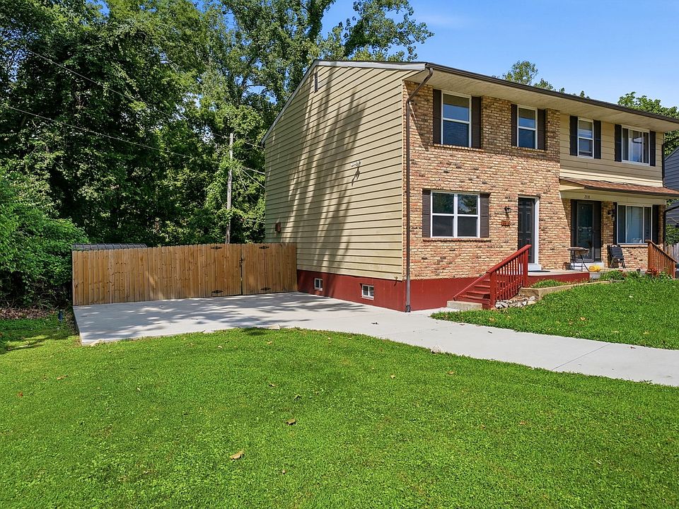 1st image of 2216 Jackson Dr