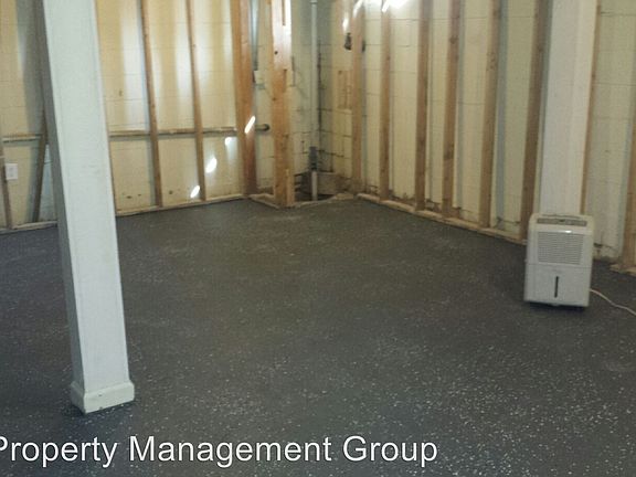 3rd image of 7505 Bullock Ct
