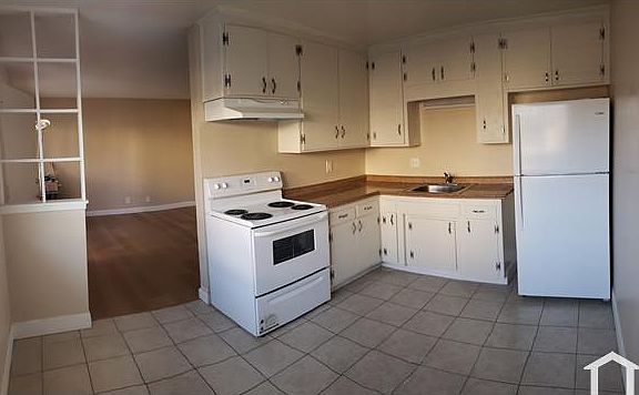 2nd image of 3140 Williamsburg Dr