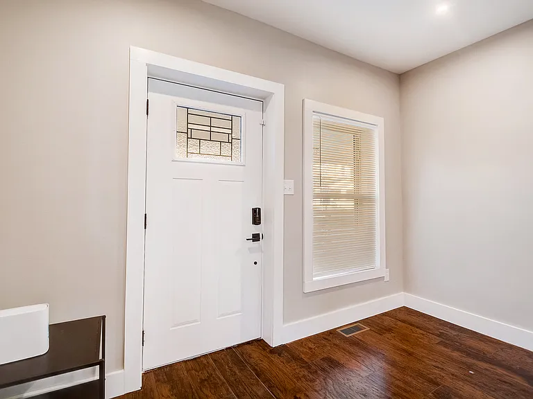 317 N Forest Ave — Photo 19