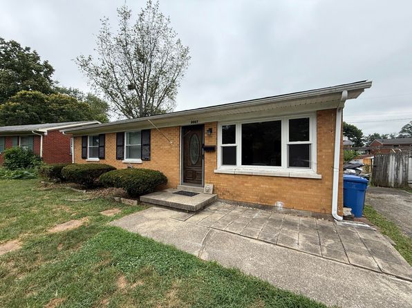 2067 Tamarack Dr