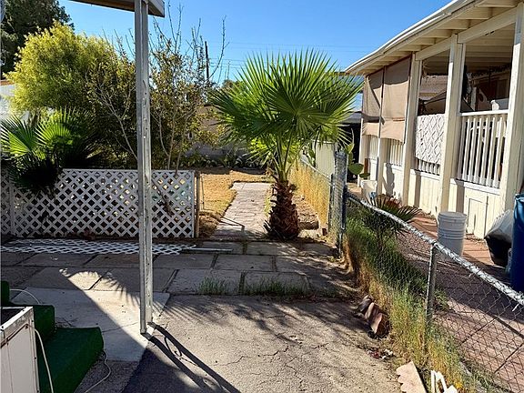 4th image of 2815 Everglade St