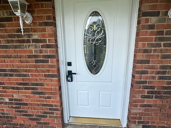 5th image of 5740 Montpelier Dr