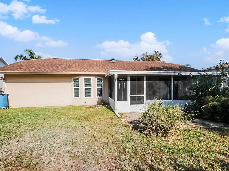 2315 Giselle Ct — Photo 16