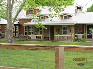 317 S Brackenridge, Boerne, TX 78006