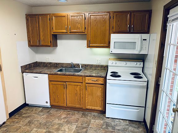 3rd image of 100 McMillen Ave #D
