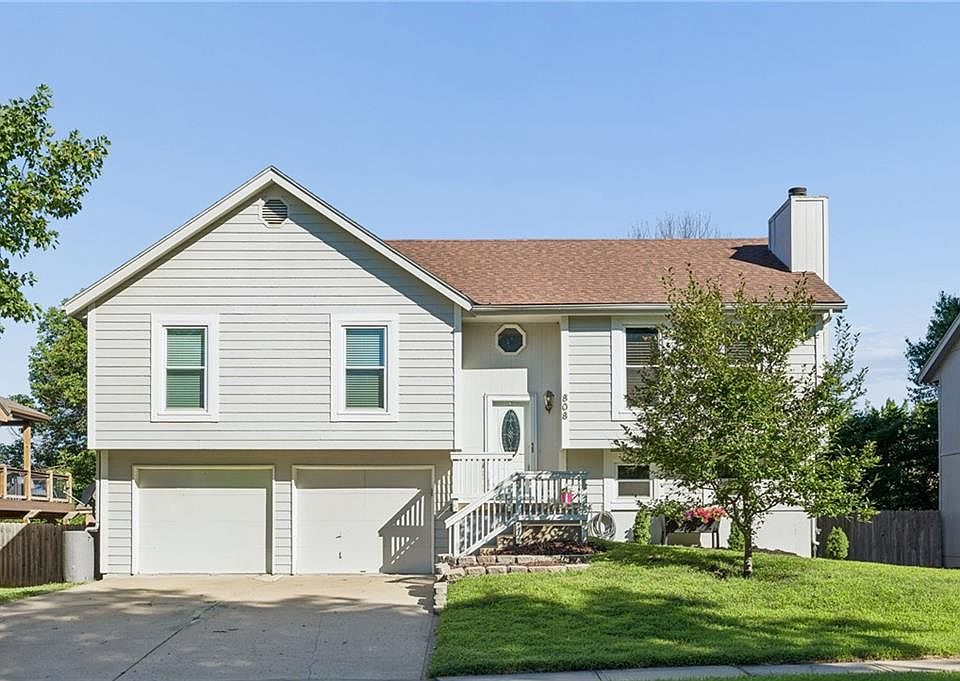 1st image of 808 Heather Dr