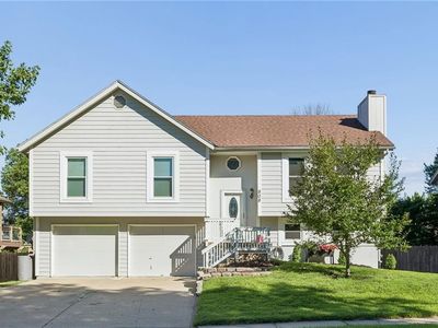 808 Heather Dr, Belton, MO, 64012