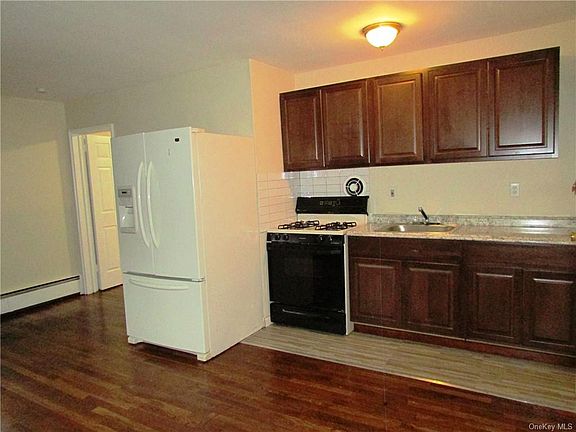 2nd image of 13 Cornelison Ave APT A-1