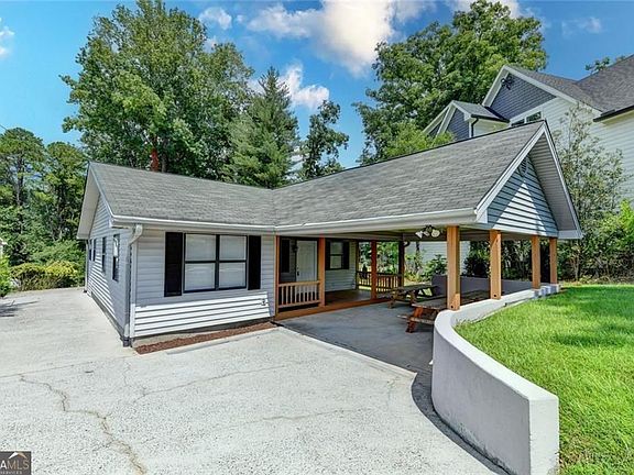 5th image of 7470 Fields Dr