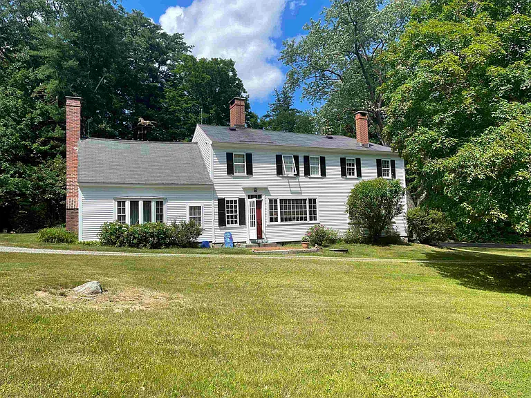 110 Pickpocket Rd — Photo 2