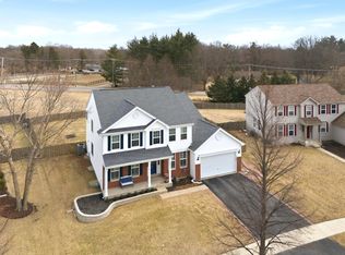 2404 Sumac Dr, Yorkville, IL