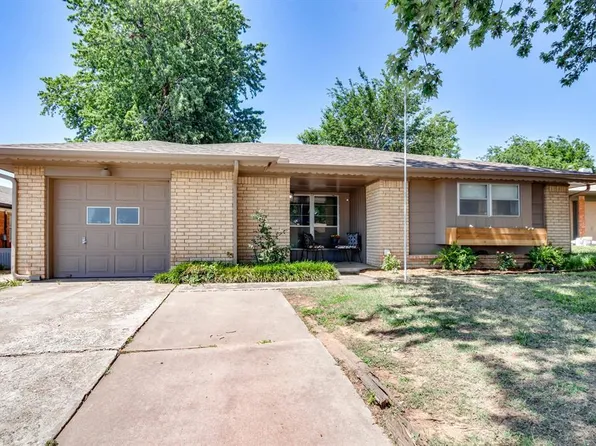 1109 W Peebly Dr, Midwest City, OK 73110
