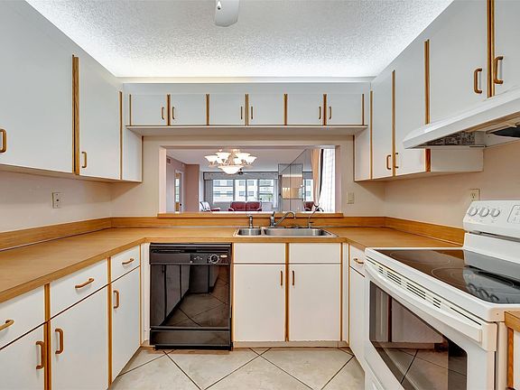 3rd image of 7132 S Devon Drive #205