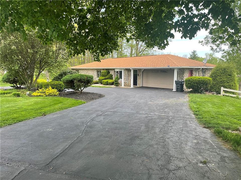 1st image of 1524 W Deborah Dr