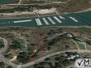 129 Shore Point Dr, Canyon Lake, TX 78133