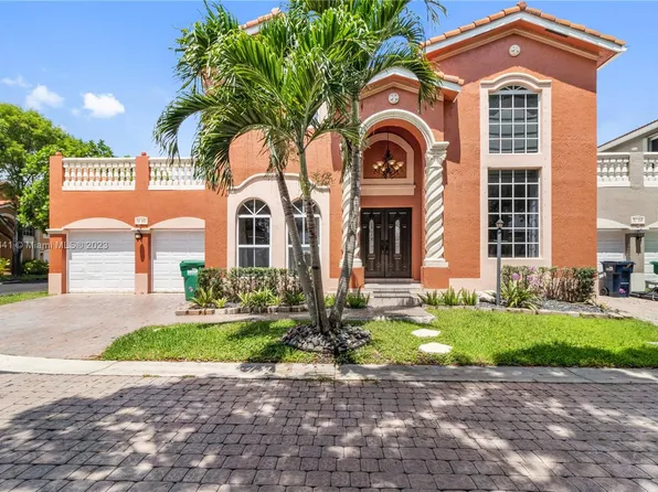 5180 NW 108th Pl, Doral, FL 33178