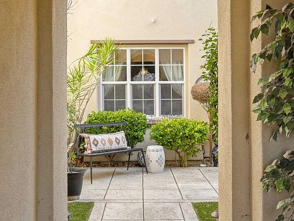 4th image of 7742 Stoneleaf Rd