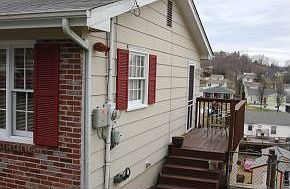 3rd image of 169 Montrose Dr