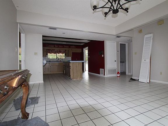 5th image of 1247 Ainsworth Dr