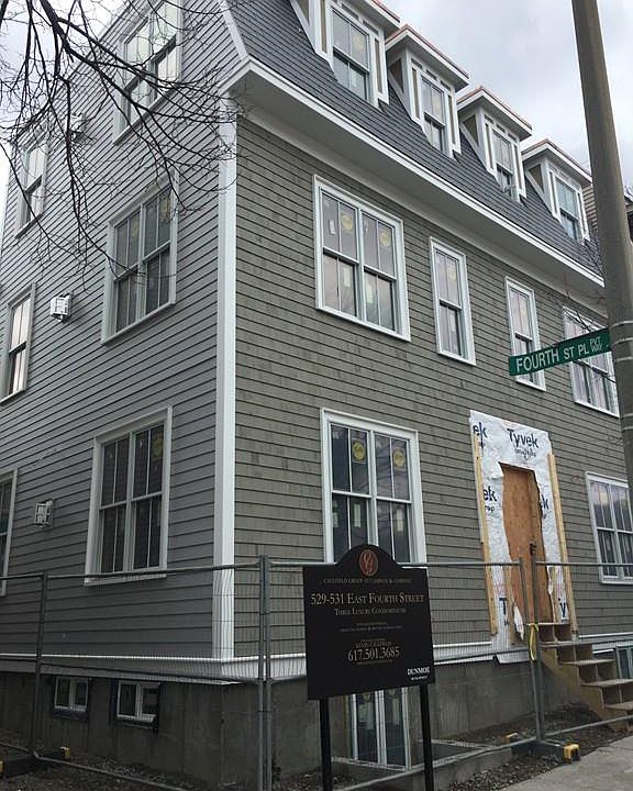 2nd image of 529 E 4th St
