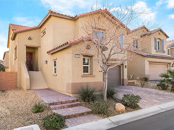 3rd image of 7733 Pyrenees Park Dr