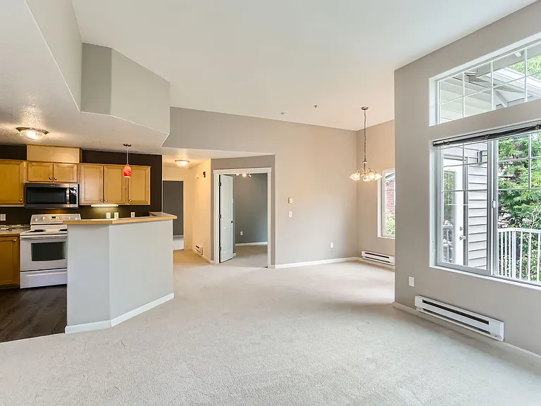 14700 SW Sandhill Loop #204 — Photo 8