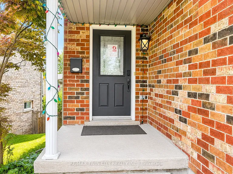 506 Activa Ave — Photo 2