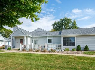 2223 Valleyhigh Dr NW, Rochester, MN 55901