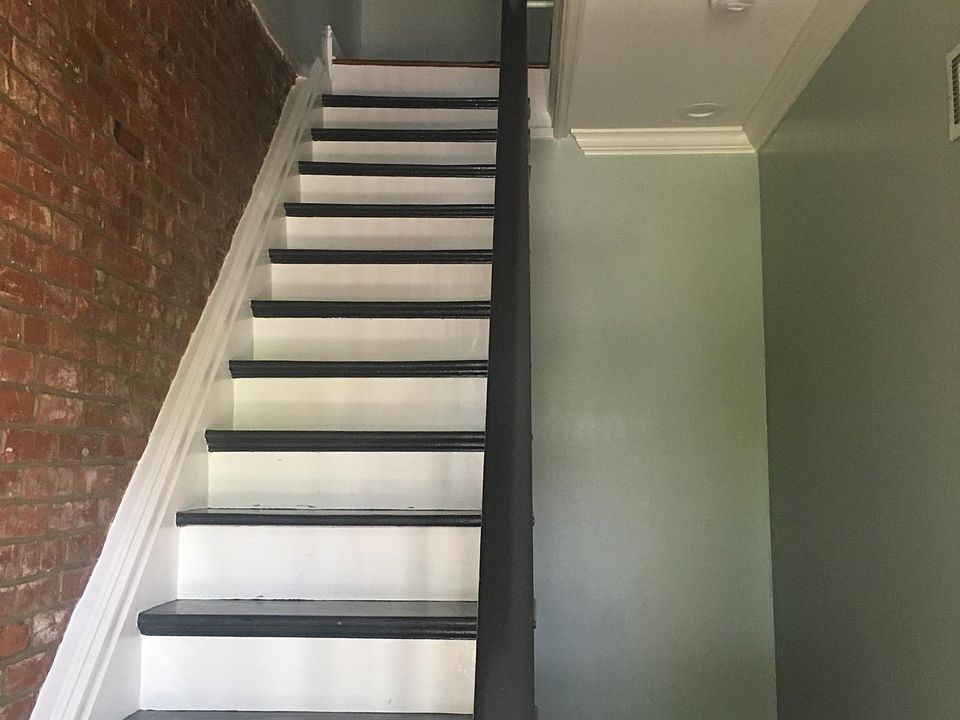 1st image of 1020 Dolman St #2