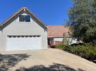 7469 Gabor St, Valley Springs, CA 95252