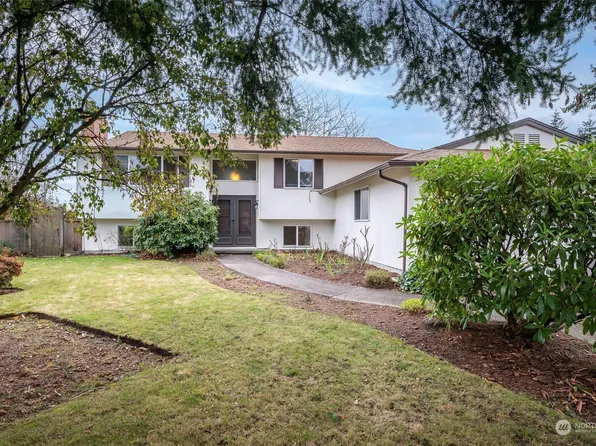 10718 103rd Street SW, Tacoma, WA 98498