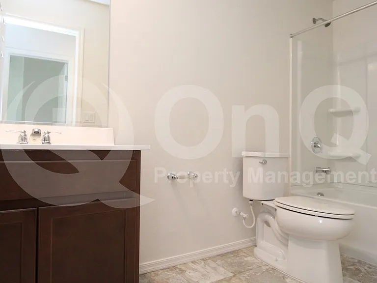 1517 E Desert Breeze Dr — Photo 21