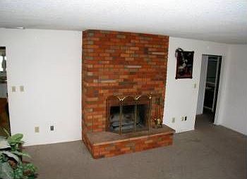 3rd image of 521 Aurora Dr