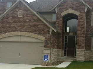 16136 Moore Park, Macomb Township, MI 48042