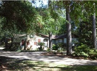 812 Bon Secour St, Fairhope, AL 36532