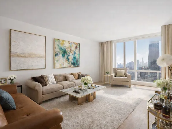 460 W 42nd St APT 54D, New York, NY 10036
