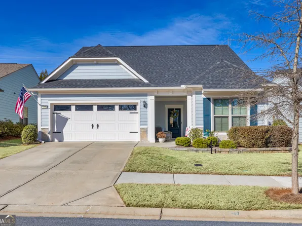 5883 Maple Bluff Way, Hoschton, GA 30548