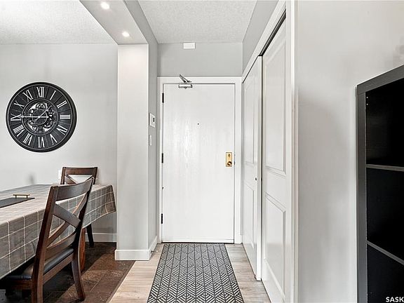 2nd image of UNIT 308-423 Tait COURT