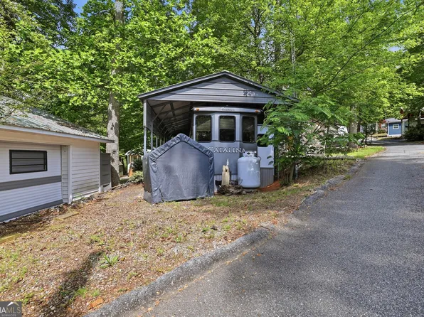 1052 Mountain Shadows Dr, Cleveland, GA 30528
