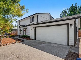 860 Ironwood Dr SE, Salem, OR 97306
